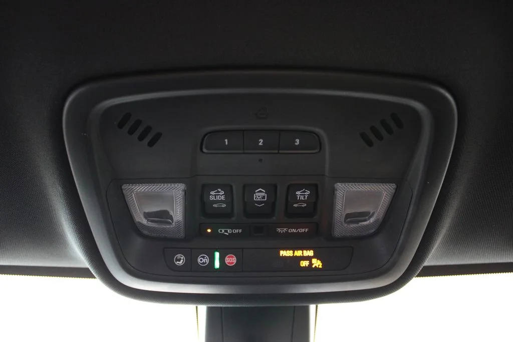 Used 2023 Red Chevrolet Premier image 36