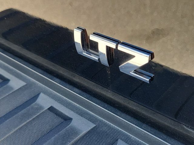 Used 2018 Black Chevrolet LTZ image 7