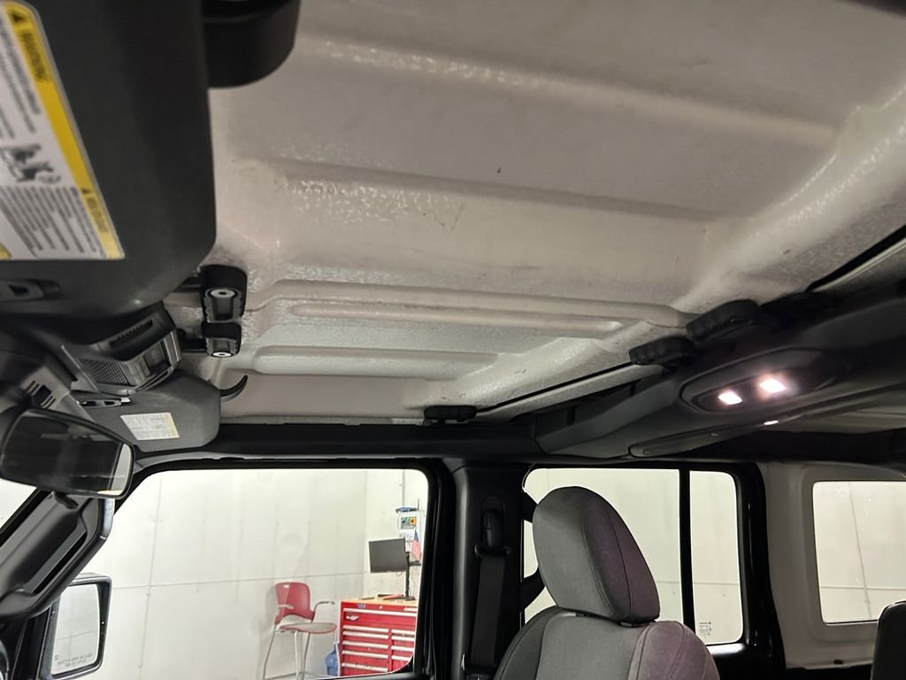 Used 2024 Black Jeep Sport S image 25