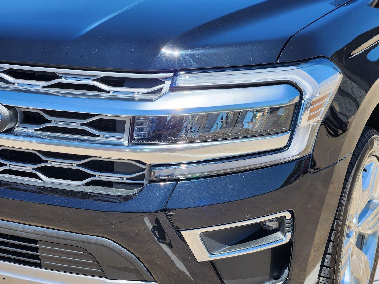 Used 2022 Agate Black Ford Platinum image 7