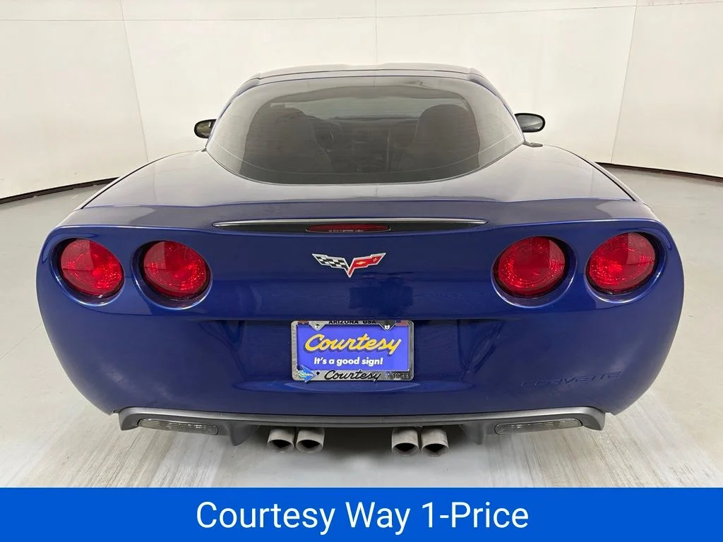 Used 2007 Blue Chevrolet Base image 10