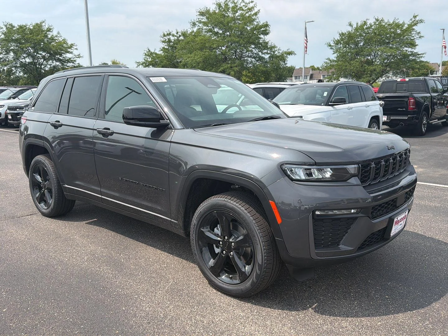 New 2026 Baltic Gray Metallic Clearcoat Jeep Limited image 2