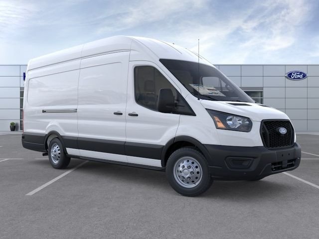 New 2026 Oxford White Ford Base image 7