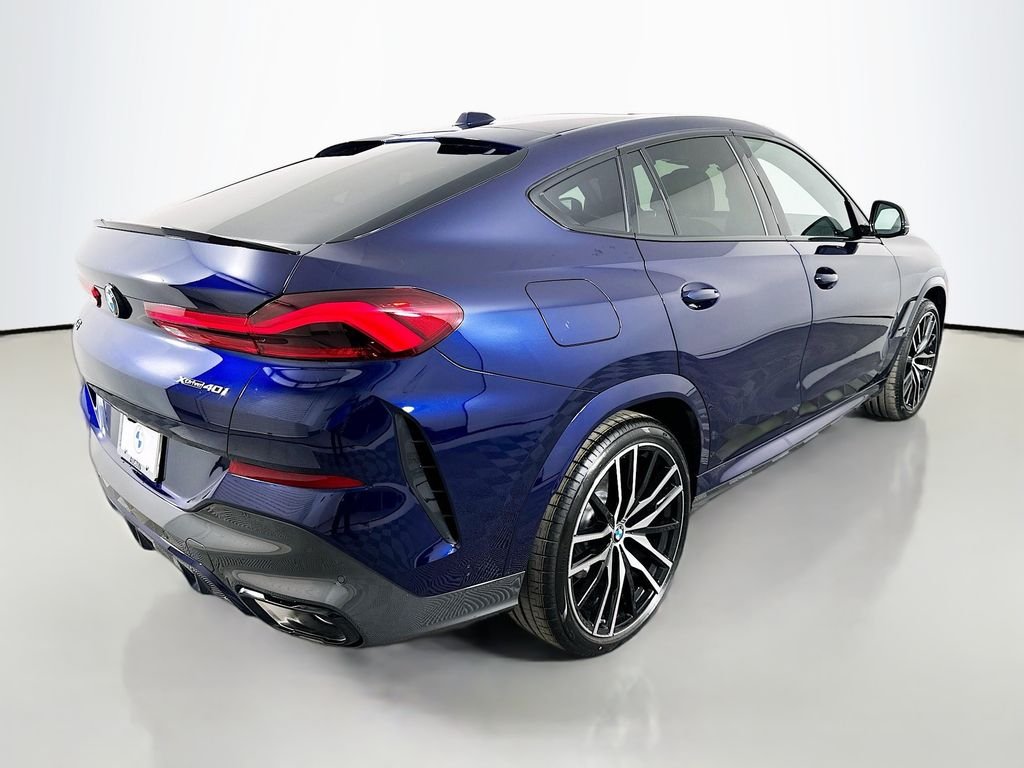 Used 2026 Tanzanite Blue II Metallic BMW xDrive40i image 5