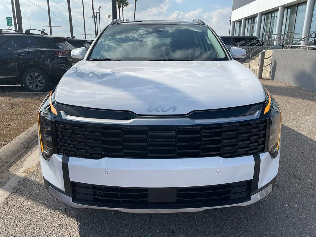 New 2026 White Kia EX image 2