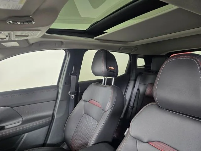 2026 Nissan KICKS SR AWD - Photo 25