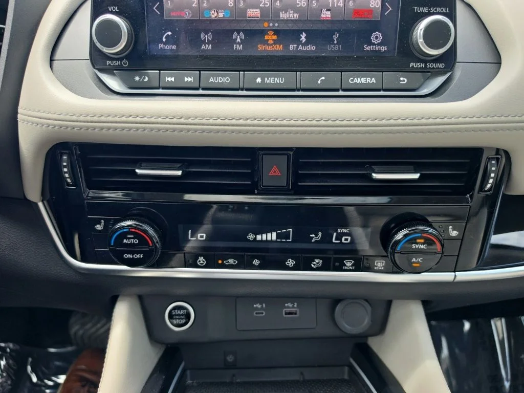 Used 2023 Red Nissan SL image 20