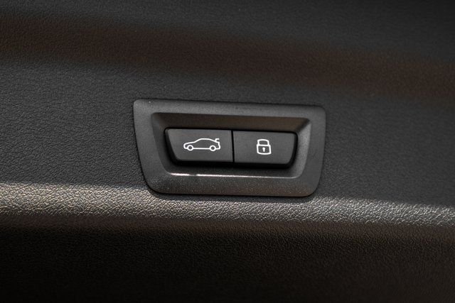 Certified Used 2026 Storm Bay Metallic BMW xDrive28i image 34