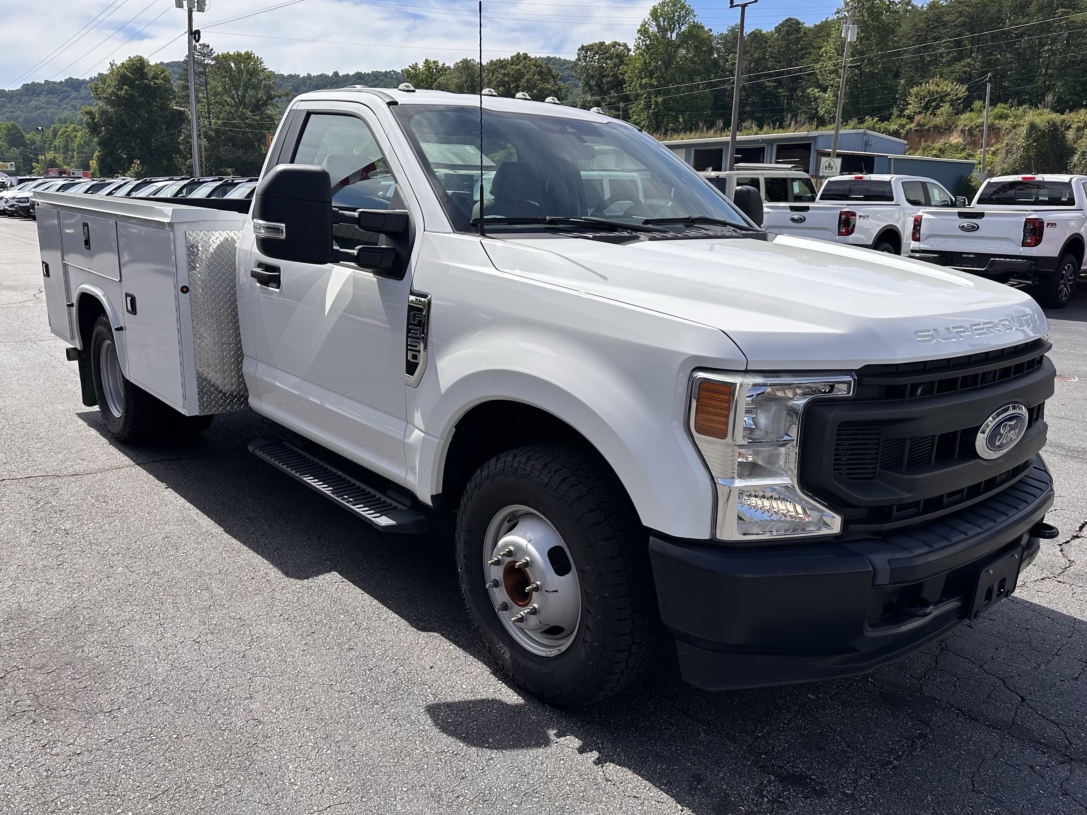 Used 2022 Oxford White Ford XL 9ft Utility Body W/TommyLift image 4