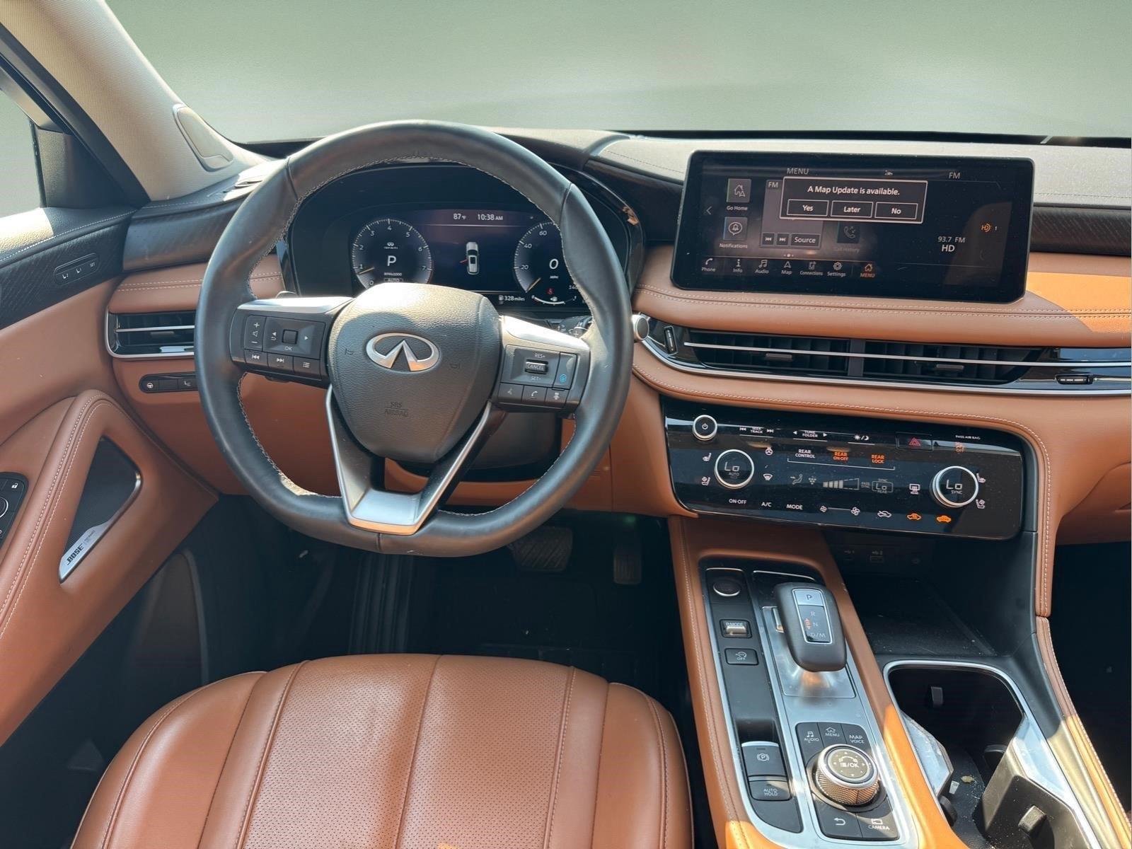 Used 2024 Majestic White INFINITI SENSORY image 17