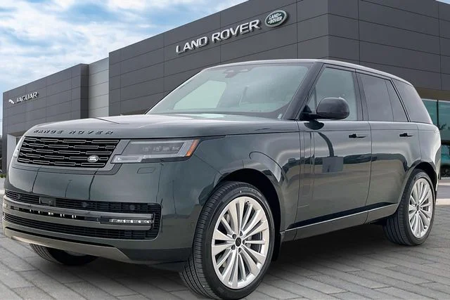 2026 Land Rover Range Rover SE