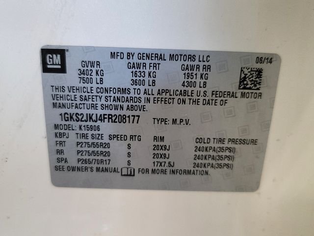 Used 2015 White Diamond Clearcoat GMC Denali image 38
