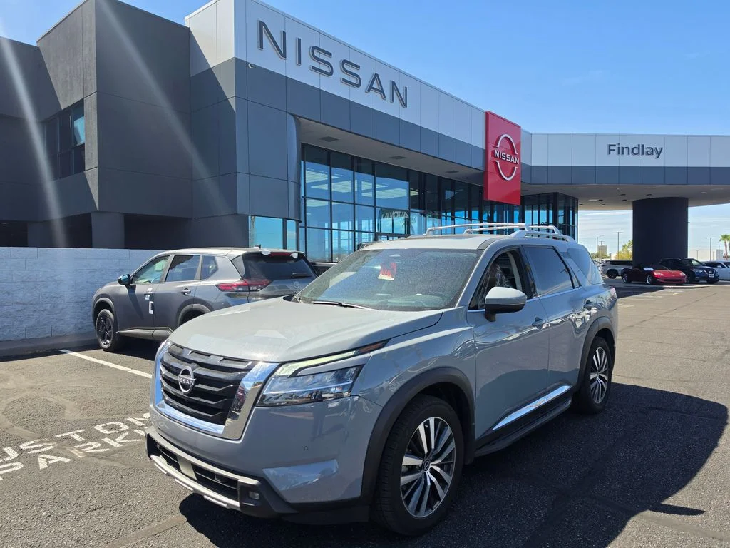 Certified Used 2022 Gray Nissan Platinum image 1