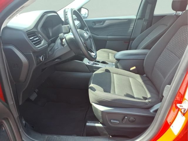 Used 2024  Ford Active image 17