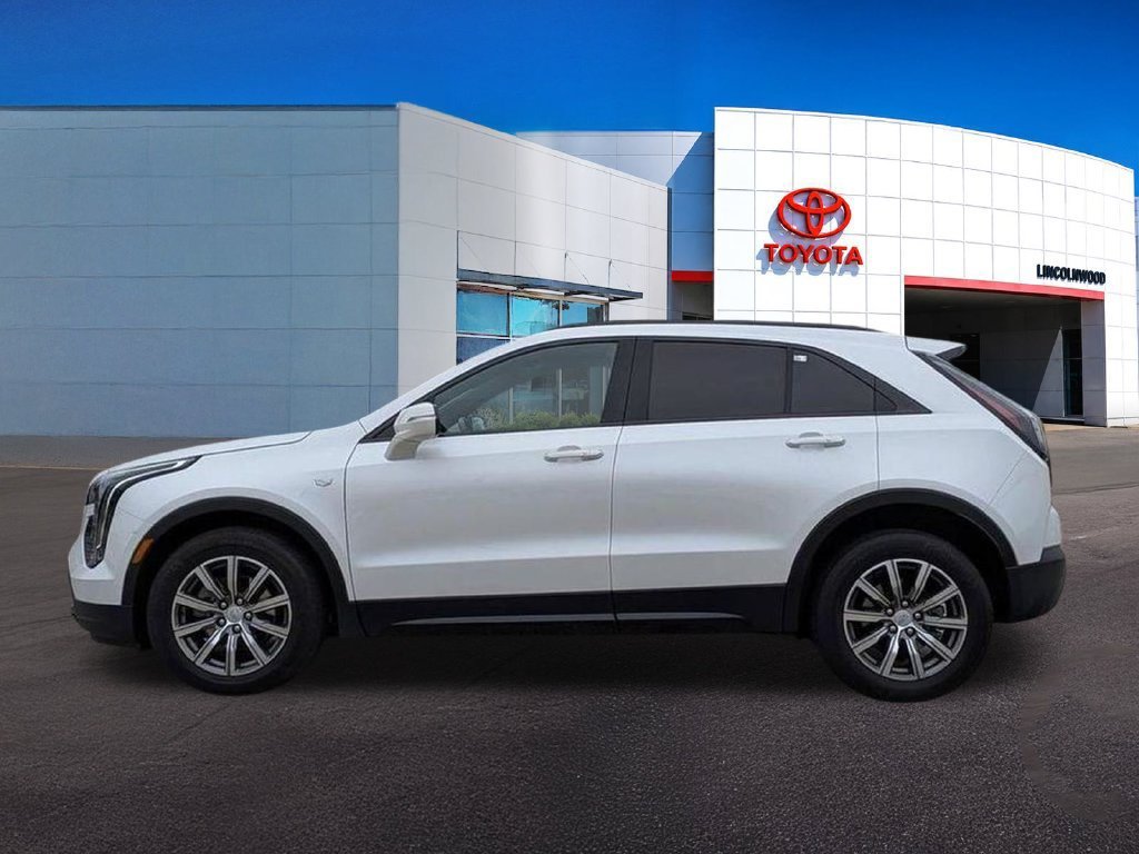 Used 2023 White Cadillac Sport image 10
