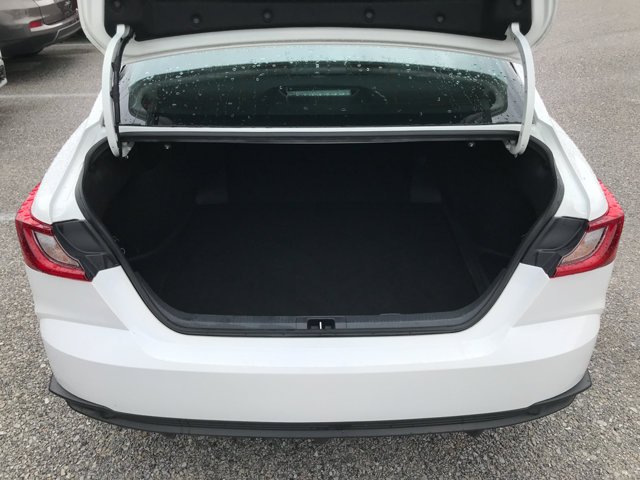 Certified Used 2025 Ice Cap Toyota SE image 24
