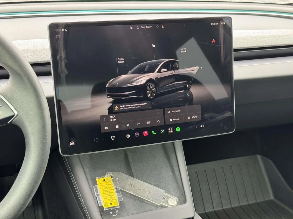2025 Tesla Model 3 Long Range - Photo 3