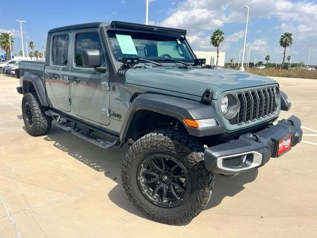 Used 2025 Gray Jeep Sport image 1