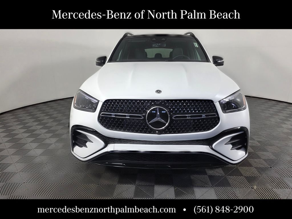 New 2026 MANUFAKTUR Moonlight White Magno Mercedes-Benz GLE 450 image 2