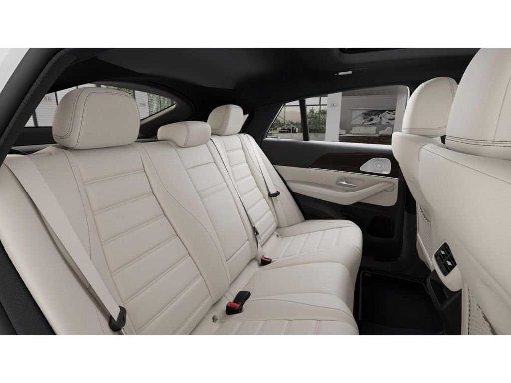 New 2026 Polar White Mercedes-Benz GLE 450 Coupe 4MATIC® image 5