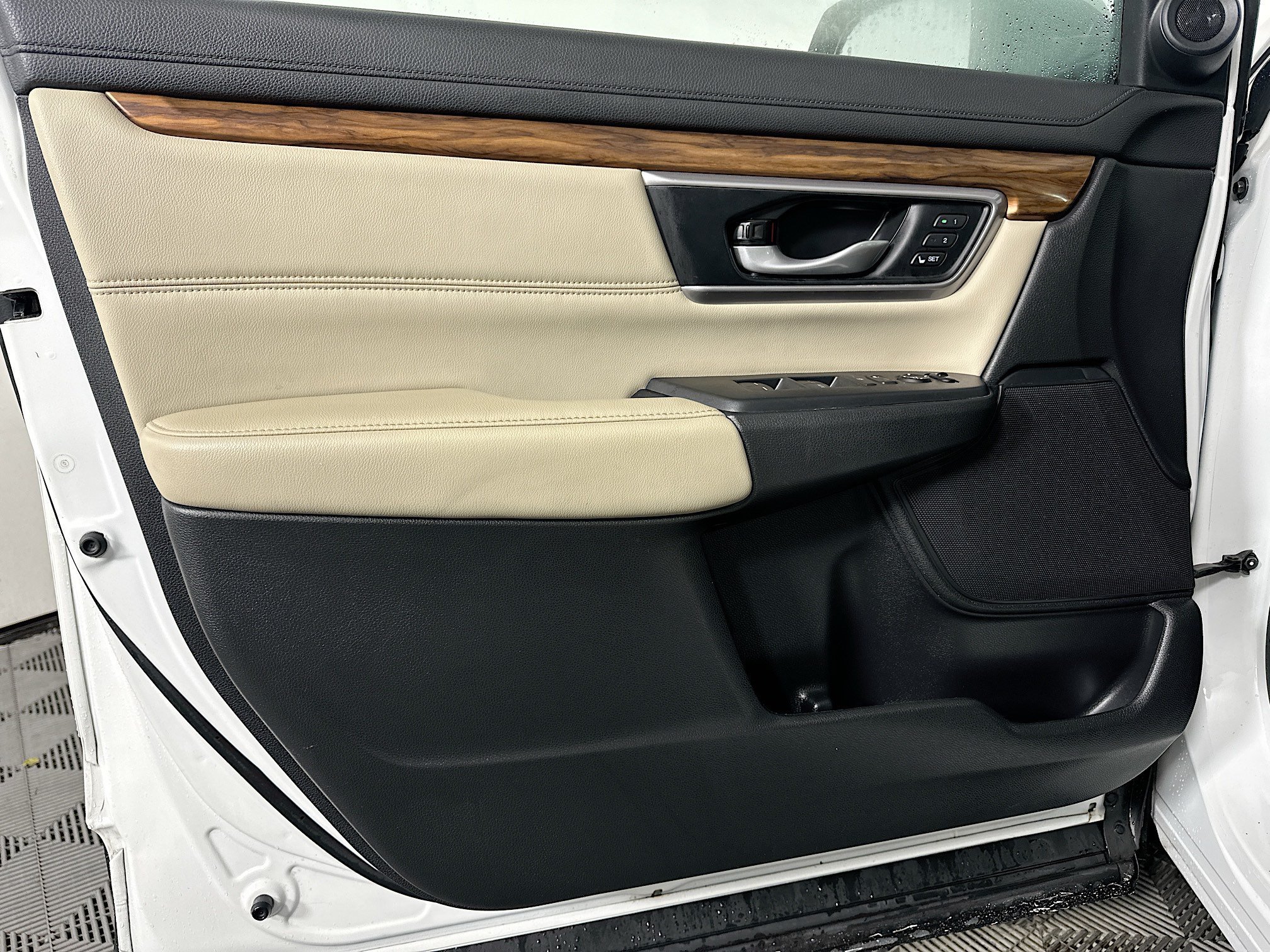 2020 Honda CR-V EX-L - Photo 17