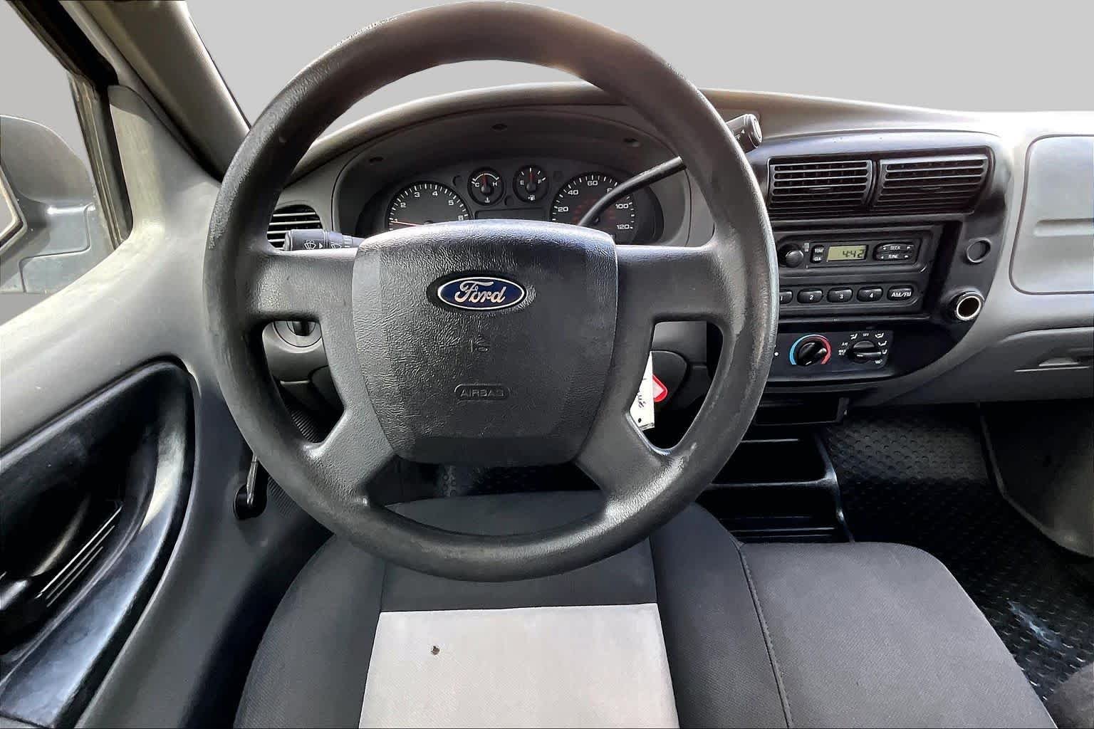 Used 2011 Oxford White Ford XL image 7