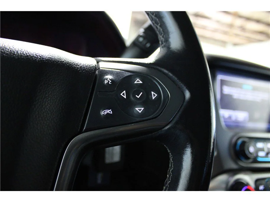 Used 2019 Black Chevrolet LS image 27