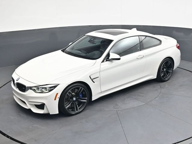 Used 2018 White BMW Base image 29