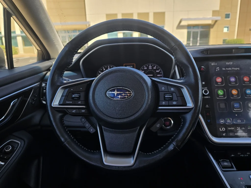 Used 2022 Ice Silver Metallic Subaru Limited image 28