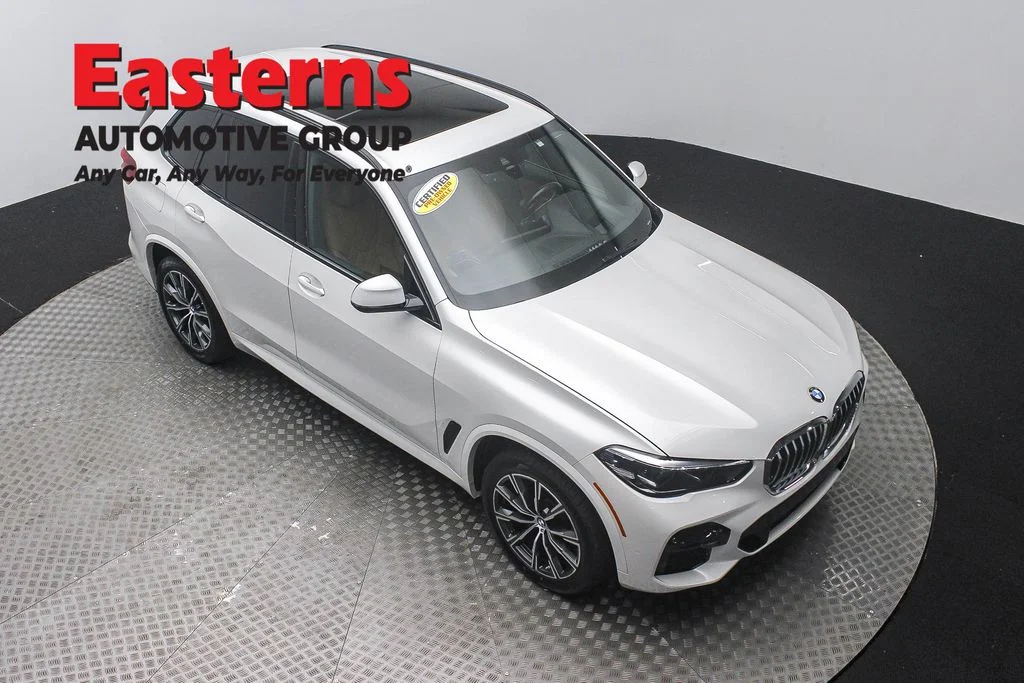 Used 2023 White BMW xDrive40i image 3