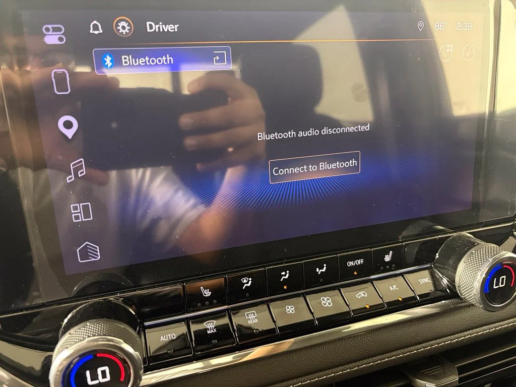 Used 2025 Gray Chevrolet LT image 35