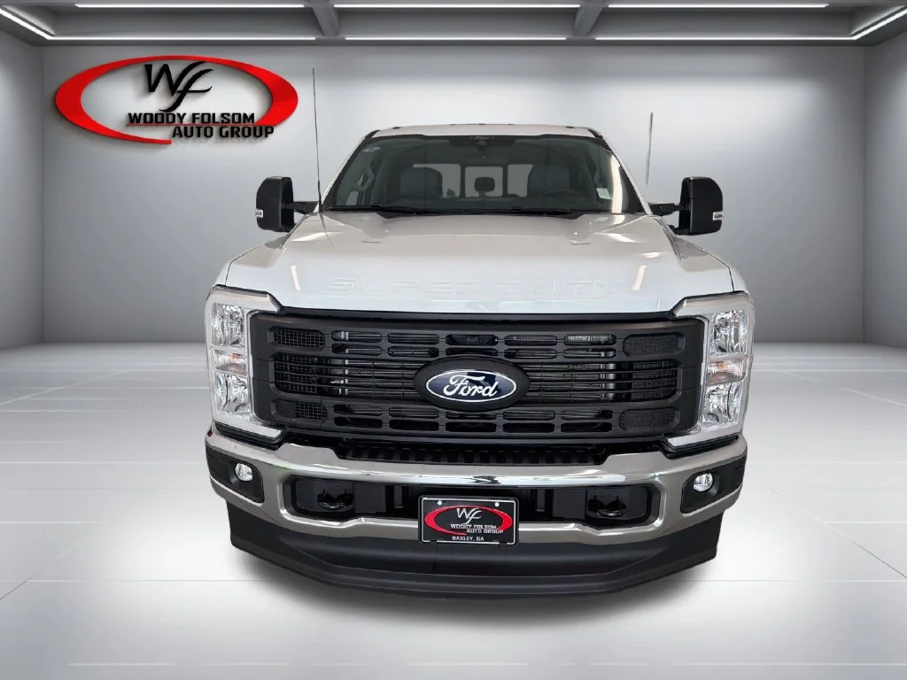 New 2027 Oxford White Ford F-350® XL image 2