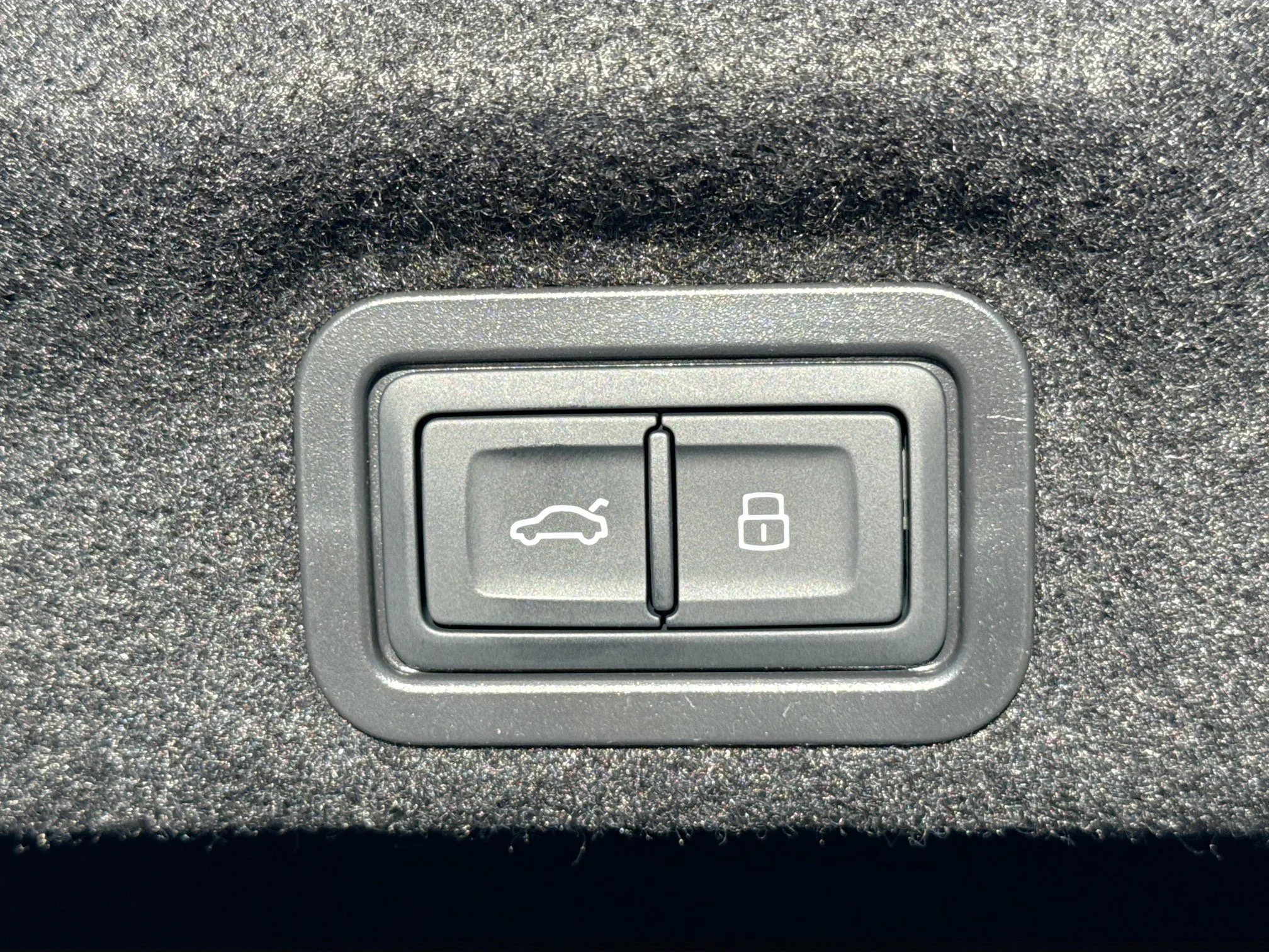 New 2026 Glacier White Metallic Audi Premium Plus image 13