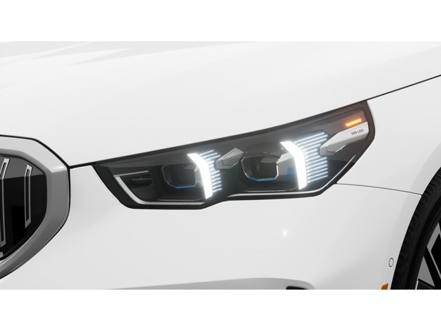 New 2027 Alpine White BMW 530i image 6