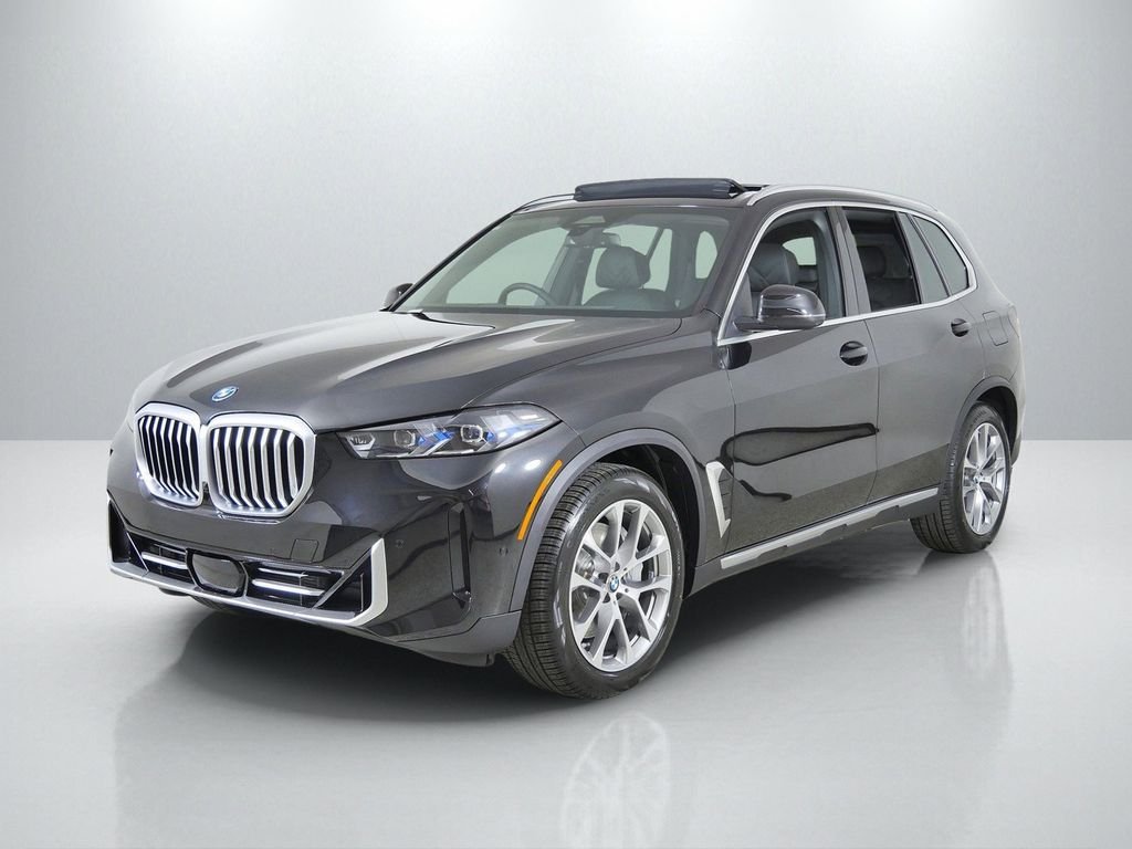2026 BMW X5 xDrive50e's photo