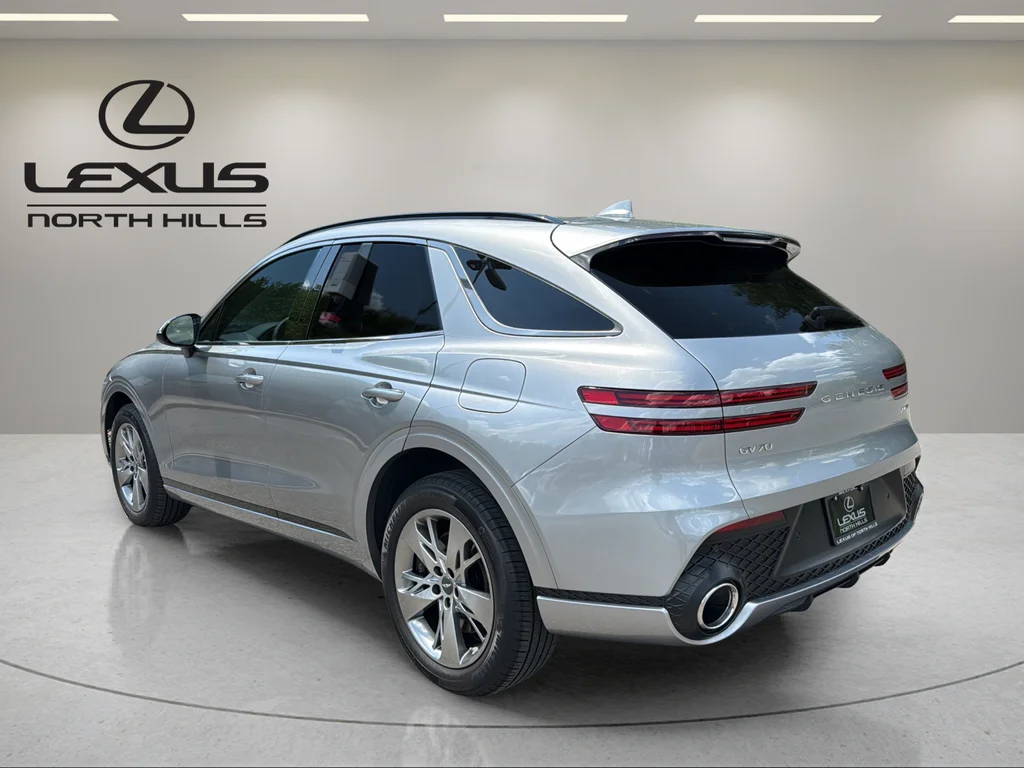2025 GENESIS GV70 Sport - Photo 8