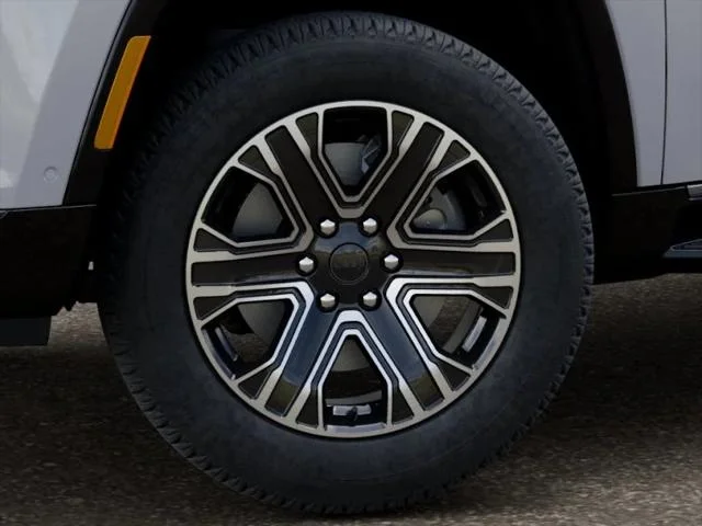 New 2026 Bright White Clear-Coat Exterior Paint Jeep  image 4