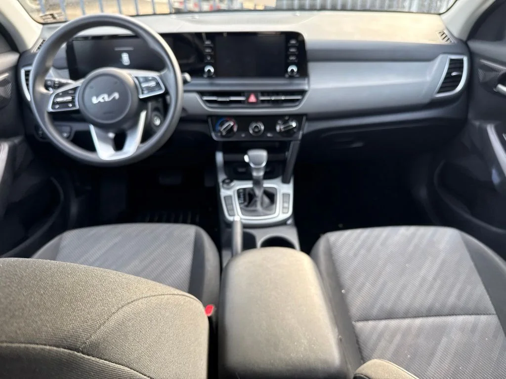 Used 2025 Black Kia LX image 10