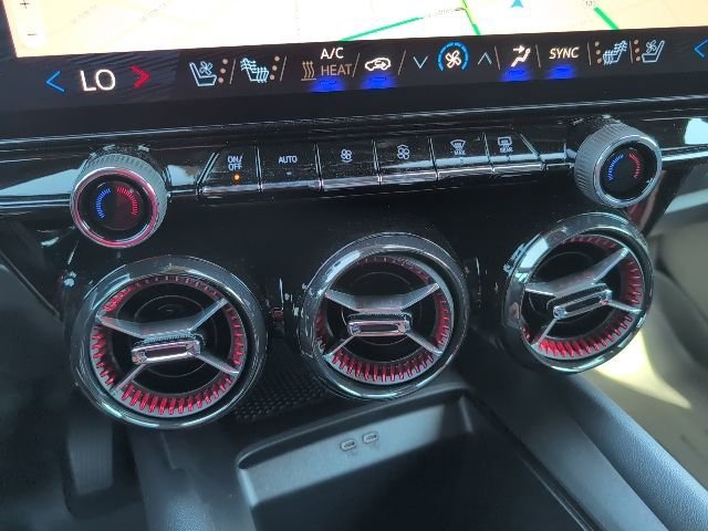 2025 Chevrolet Blazer EV RS - Photo 33