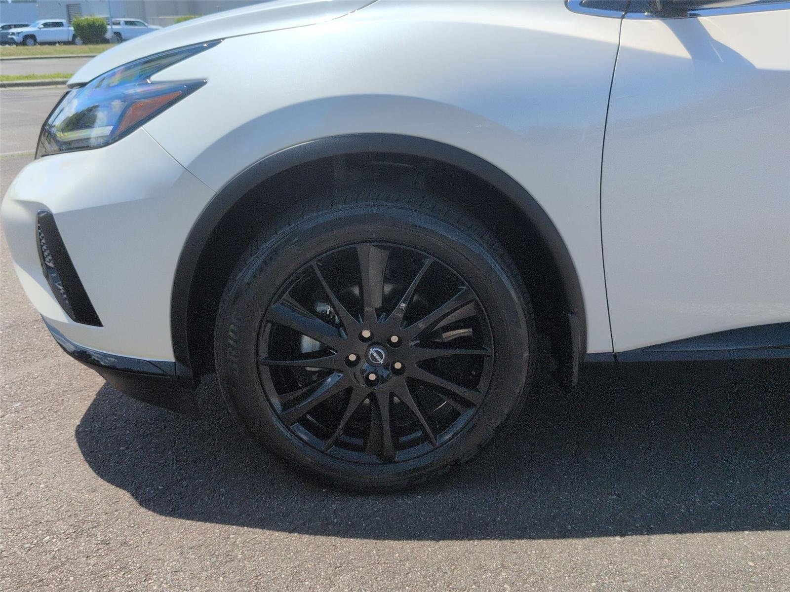 Used 2023 Pearl White Tricoat Nissan SV image 10