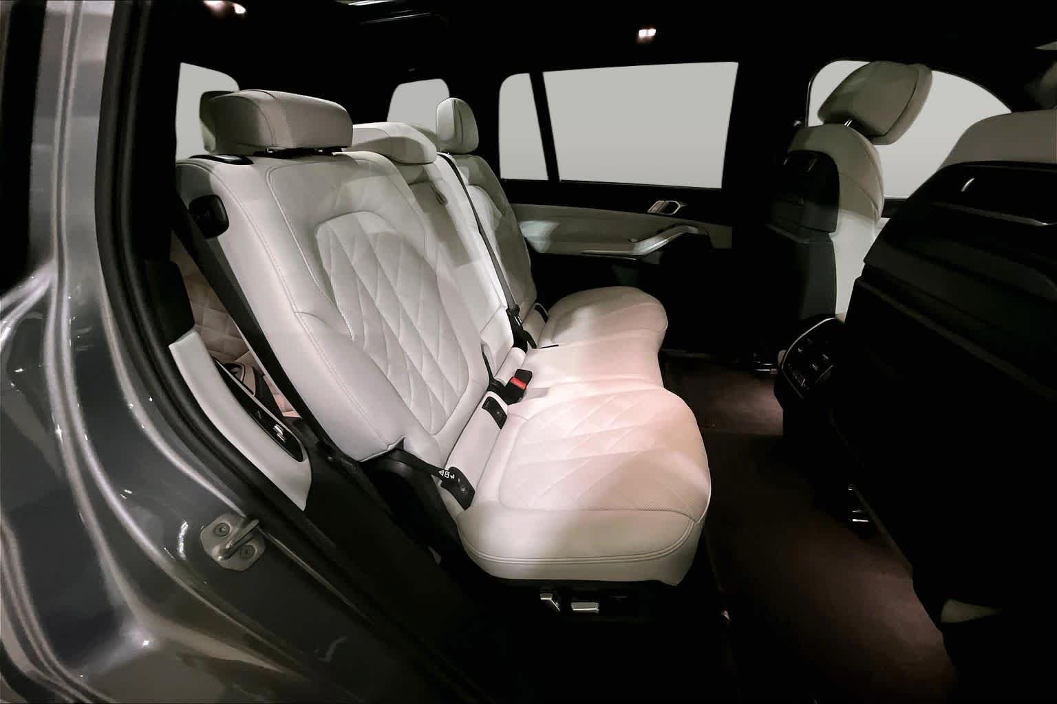 Certified Used 2023 Skyscraper Grey Metallic BMW xDrive40i image 19