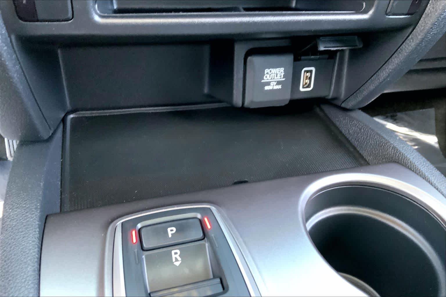 Used 2019 Lunar Silver Metallic Honda EX-L image 36