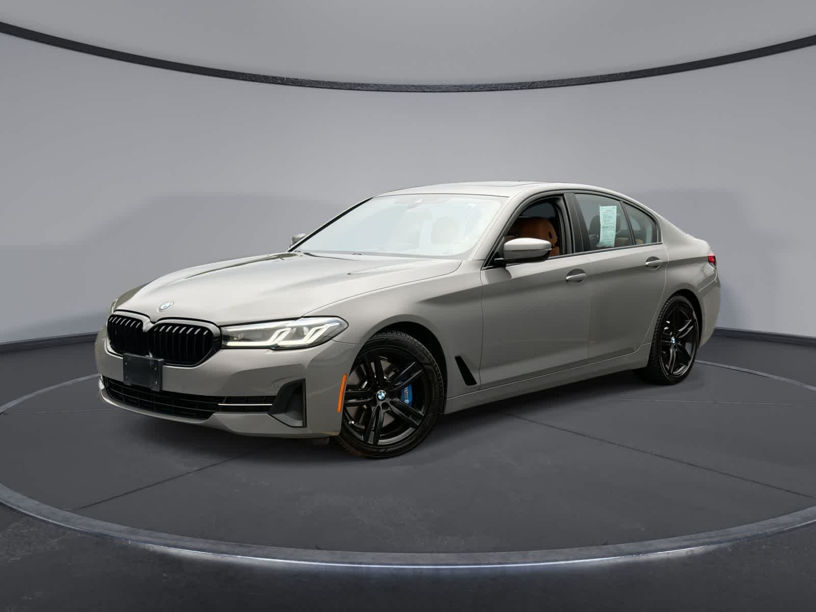 Used 2021 Bernina Grey Amber Effect Metallic BMW 530i xDrive image 1