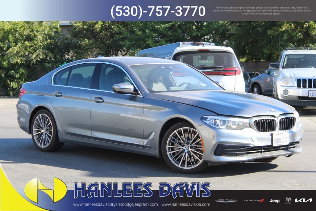 2019 BMW 5 Series 530i Sedan's photo