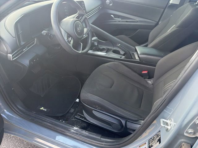 2021 Hyundai Elantra SEL - Photo 6
