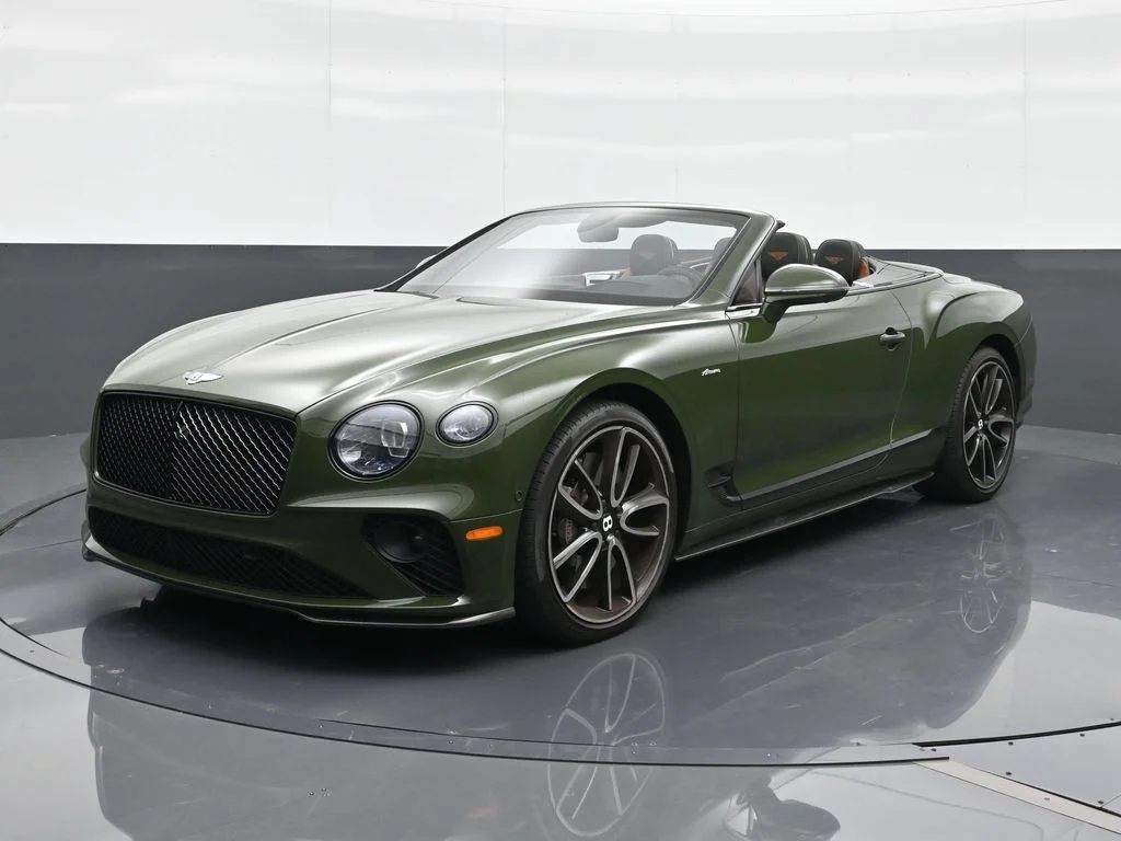Used 2023 Green Bentley Azure image 1