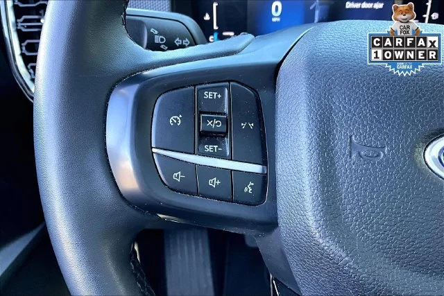 Used 2024 Gray Metallic Ford XLT image 18