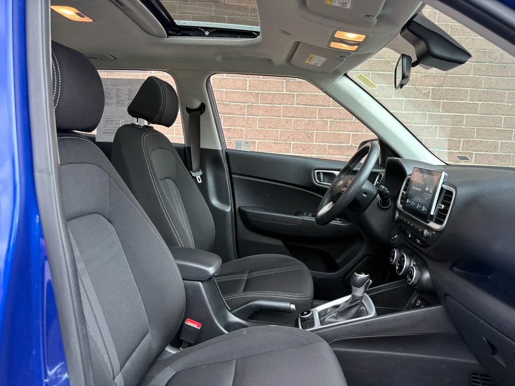 Used 2025 Intense Blue Hyundai SEL image 19