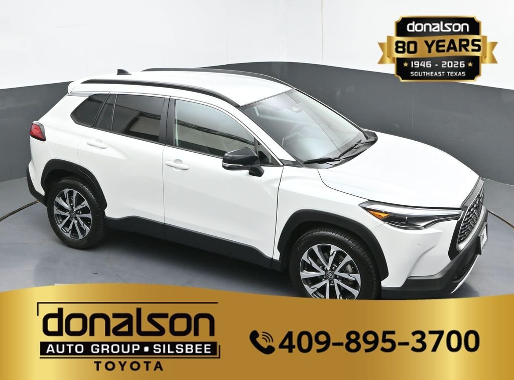 Used 2025 Beige Toyota XLE image 22