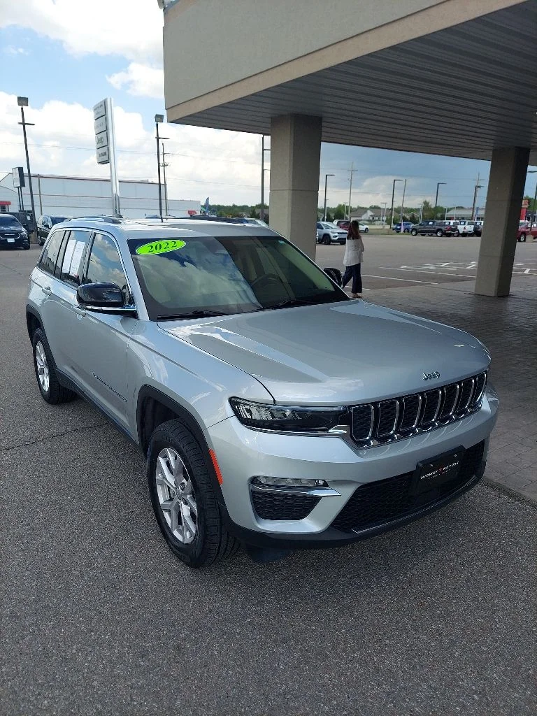 2022 Jeep Grand Cherokee Limited 4x4's photo